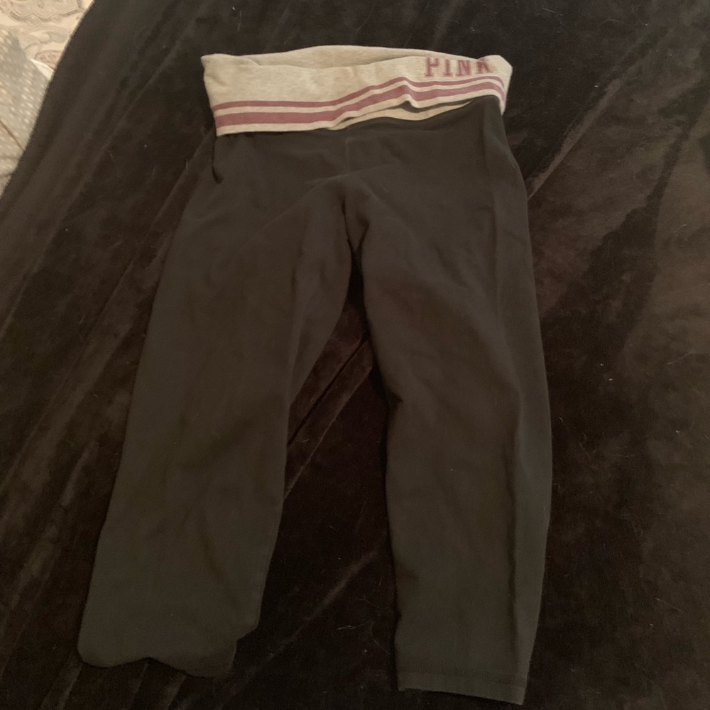 Yoga capris / pants!